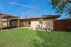 featured image of 8925 Homewood Lane #8925