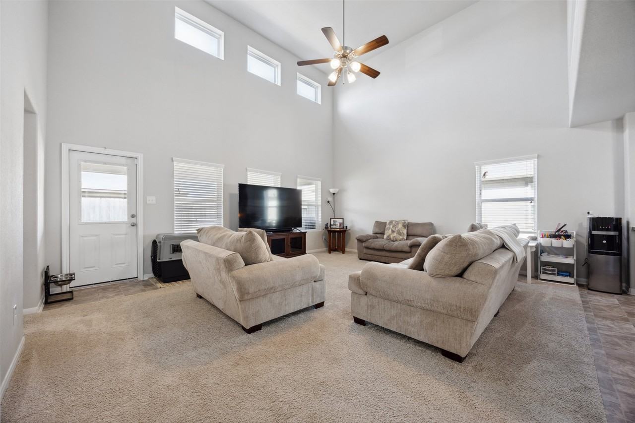 2903 Godric Hollow Ln #2903 - Photo 2 of 35