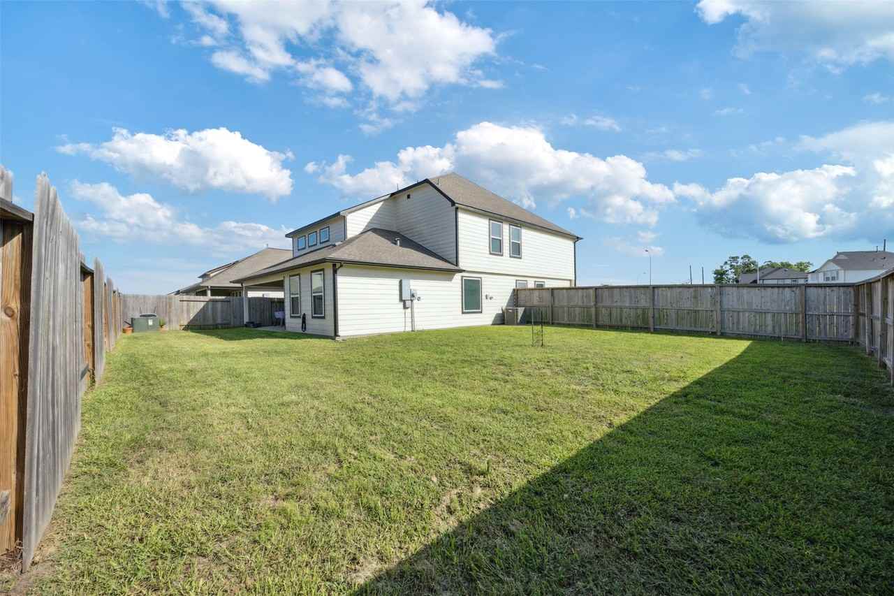 2903 Godric Hollow Ln #2903 - Photo 4 of 35