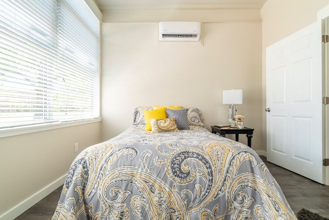 809 Vance St #809 - Photo 3 of 10