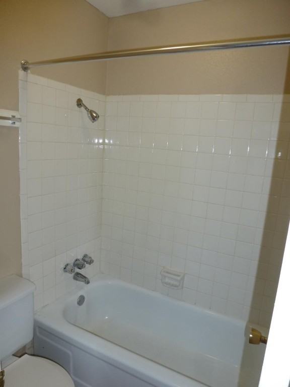 919 E 46th St #919 - Photo 6 of 6