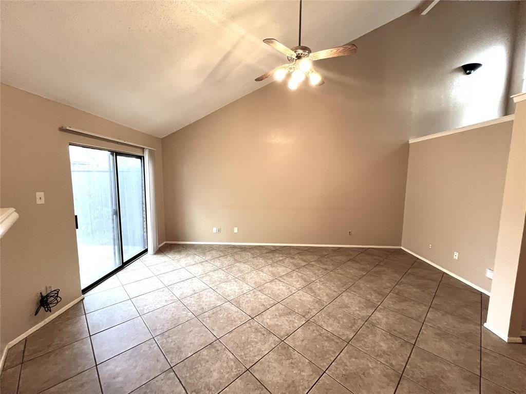 1619 Brentwood Drive #1619 - Photo 7 of 21