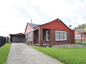 2527 Oakcliff St #2527 - Photo 6 of 15