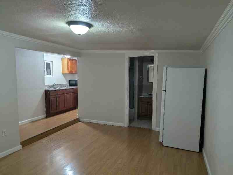 1512 Fruitdale Avenue #1 - Photo 3 of 7