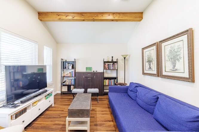 213 Chandler Crossing Trl #213 - Photo 3 of 34