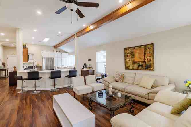 213 Chandler Crossing Trl #213 - Photo 4 of 34