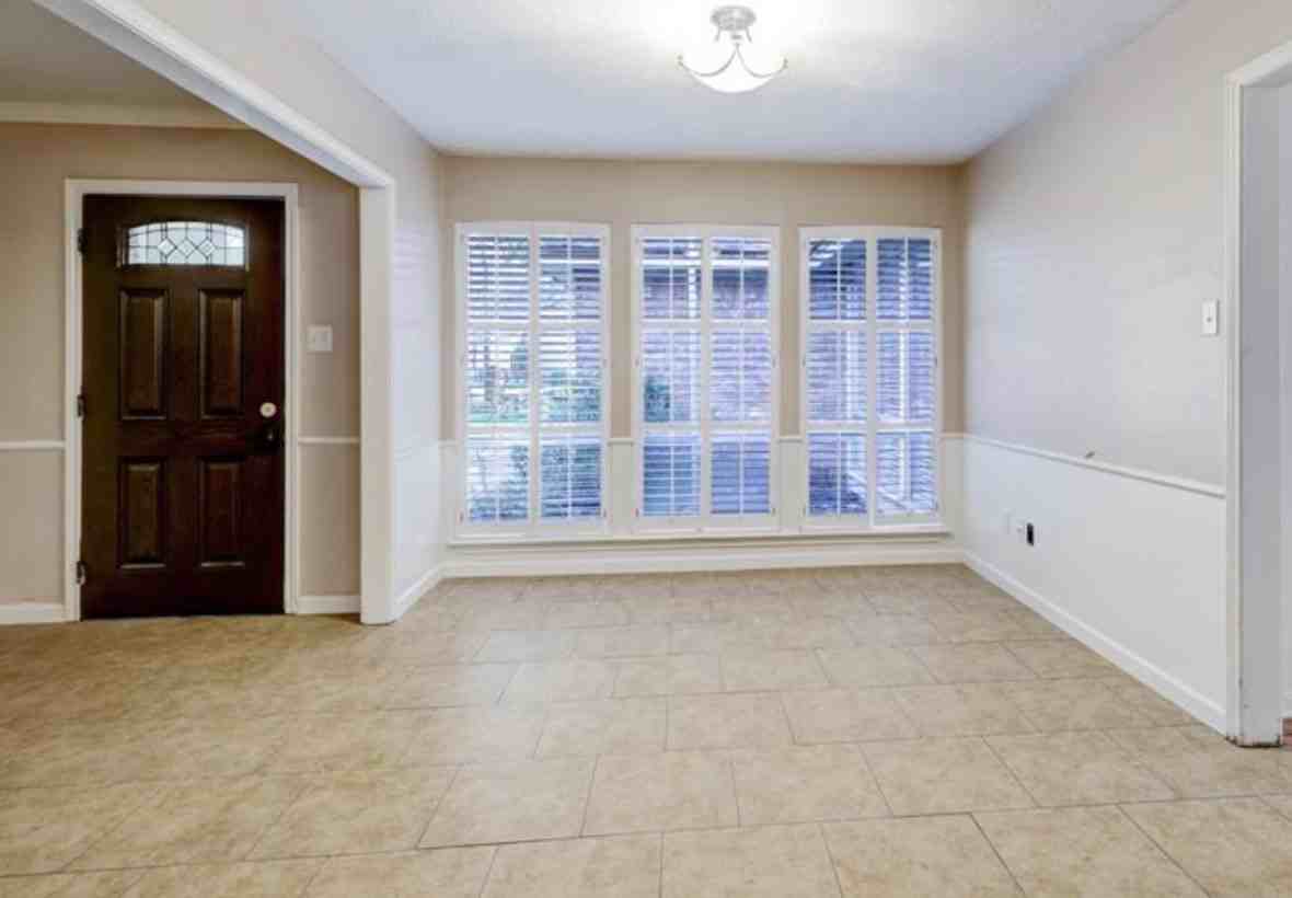 735 Talmalge Hall Drive #735 - Photo 3 of 8