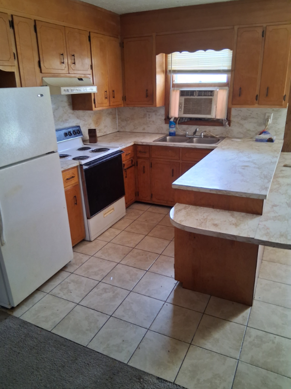 3362 3352, 3358,Normandy Park #B1 - Photo 3 of 10