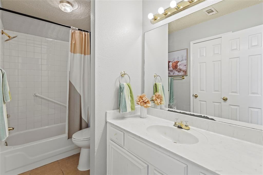 6711 Landover Hills Ln #6711 - Photo 2 of 29
