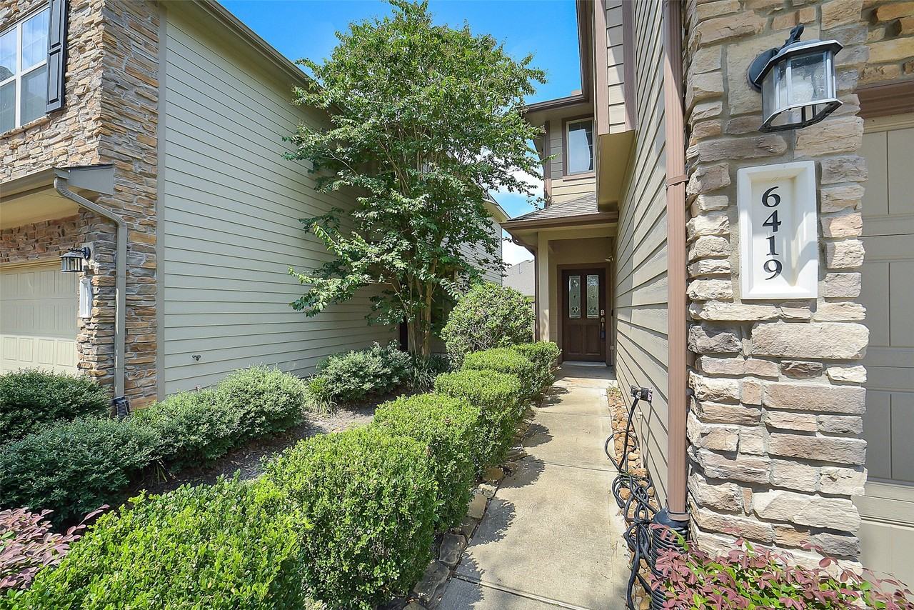 6419 Calgary Woods Lane #6419 - Photo 2 of 22