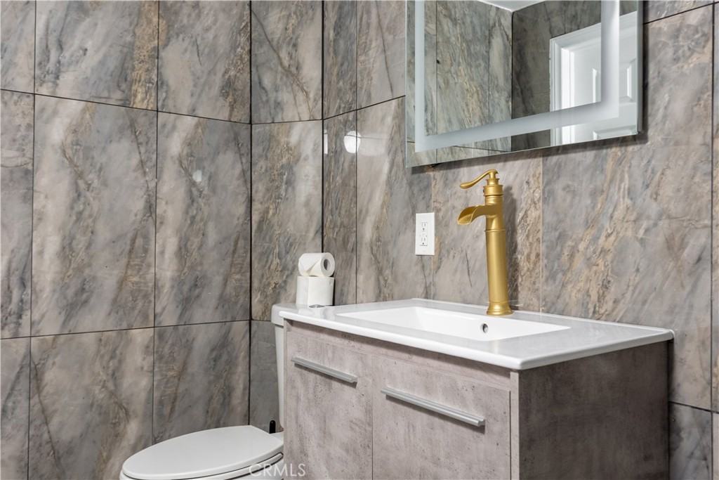 14818 Round Valley Drive #14818C - Photo 2 of 8