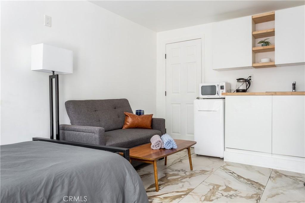 14818 Round Valley Drive #14818C - Photo 4 of 8