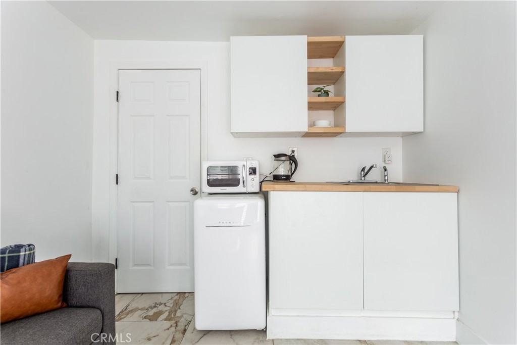 14818 Round Valley Drive #14818C - Photo 5 of 8