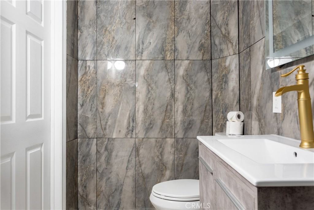 14818 Round Valley Drive #14818C - Photo 6 of 8