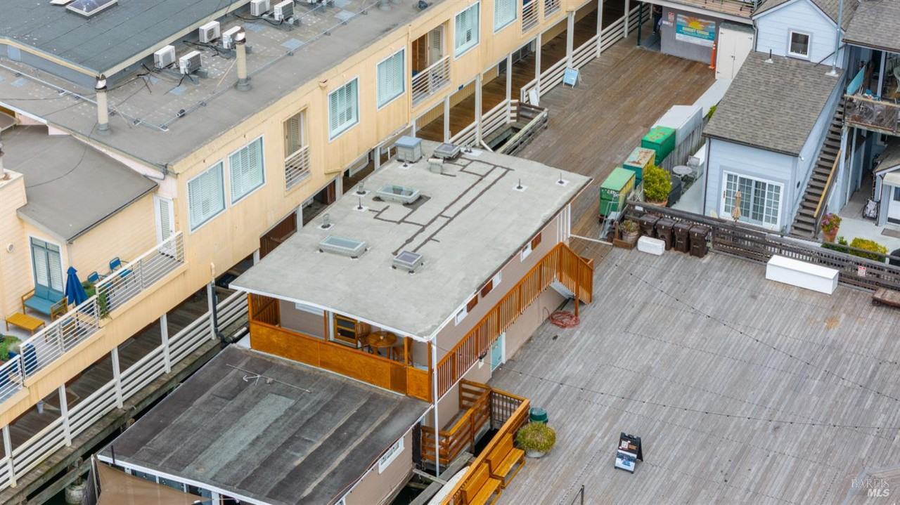 21 Main St #21F - Photo 2 of 24