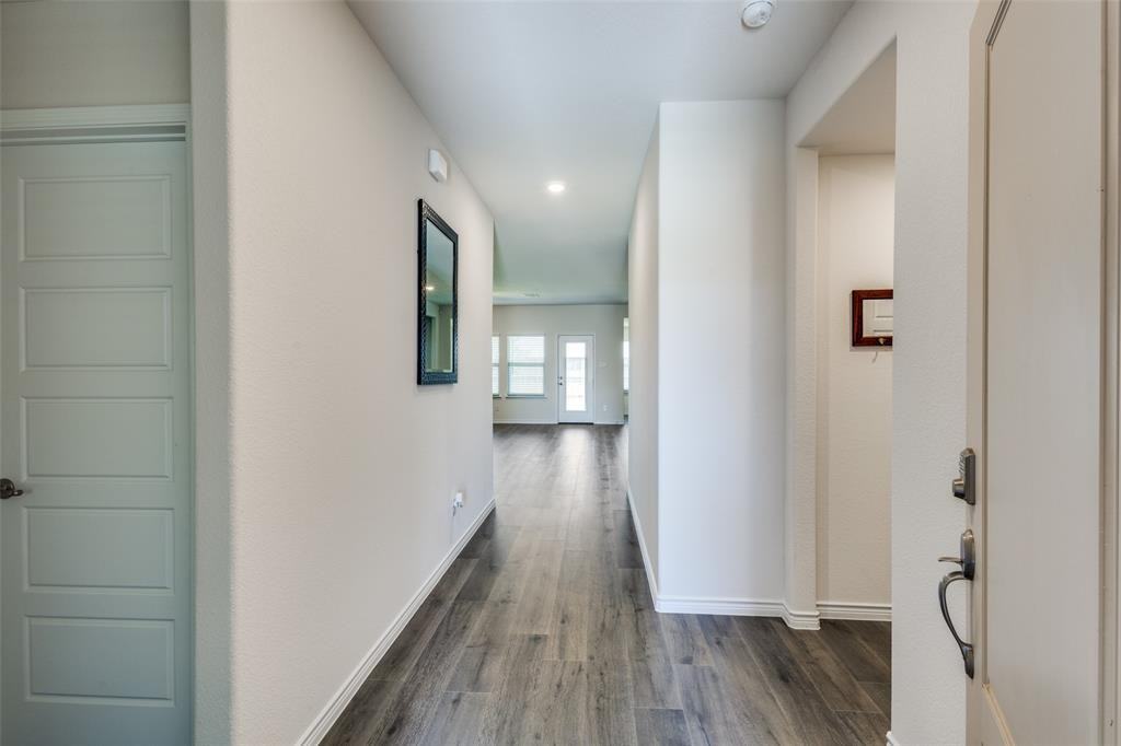 6213 Abby Drive #6213 - Photo 7 of 32