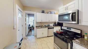 featured image of 23 Clarke Street #2FL