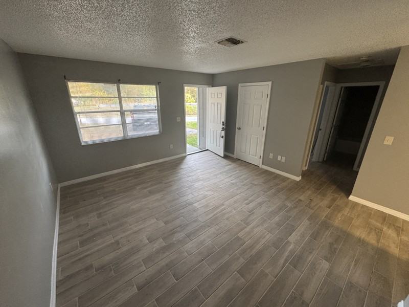 10469 Eastside Avenue #10467 - Photo 4 of 11