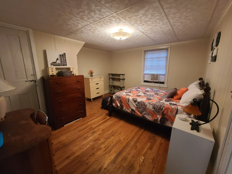 258 Ann St - Photo 6 of 13