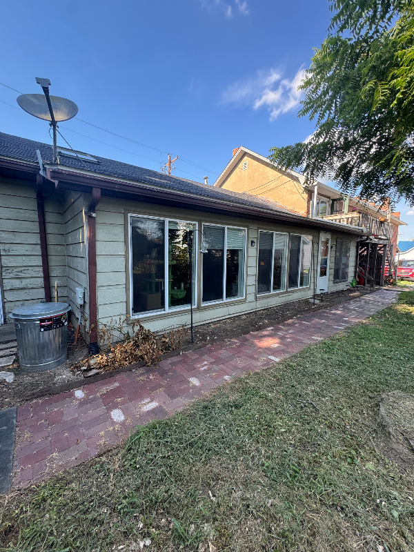 112 S Virginia St #C - Photo 2 of 12