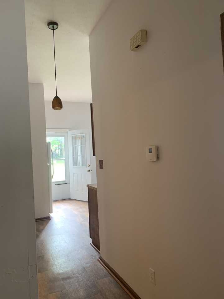 1116 Clark Street - Photo 2 of 15