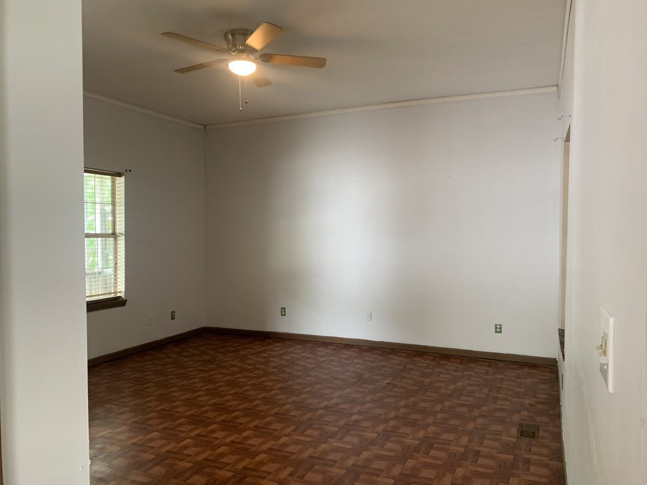 1116 Clark Street - Photo 3 of 15
