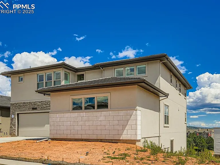 3425 Crest Hollow View - Photo 2 of 14