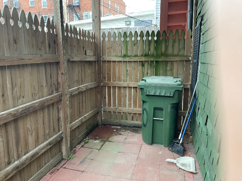 116 W 25th St #11 - Photo 4 of 11