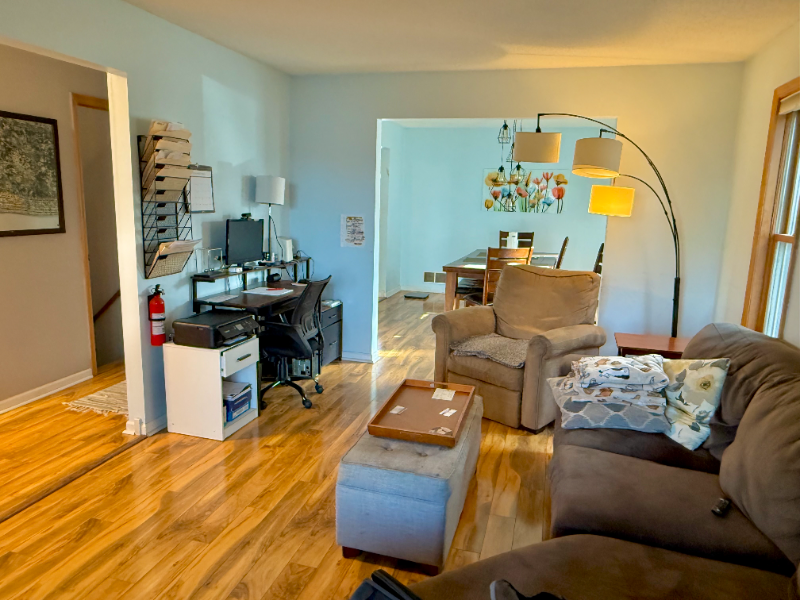 2221 Polk St Ne - Photo 6 of 25