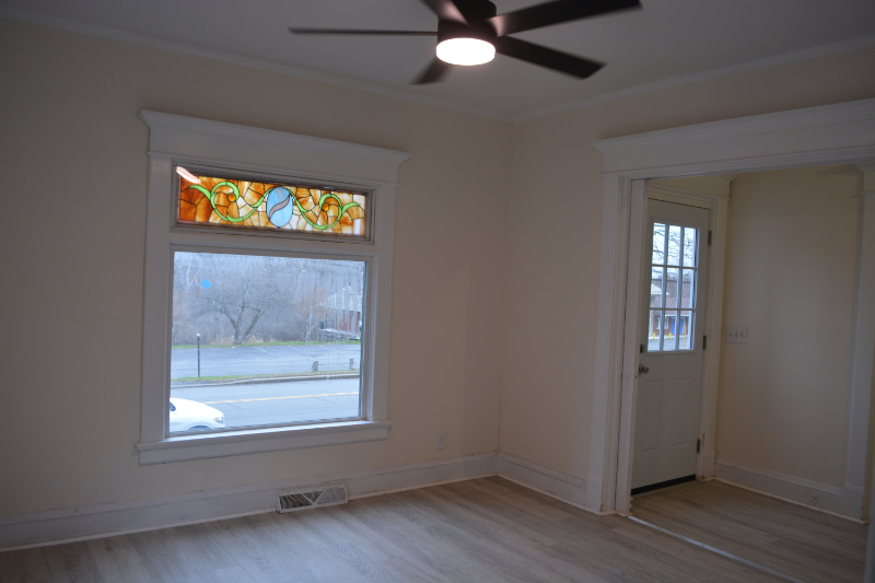 330 E Main St - Photo 6 of 20