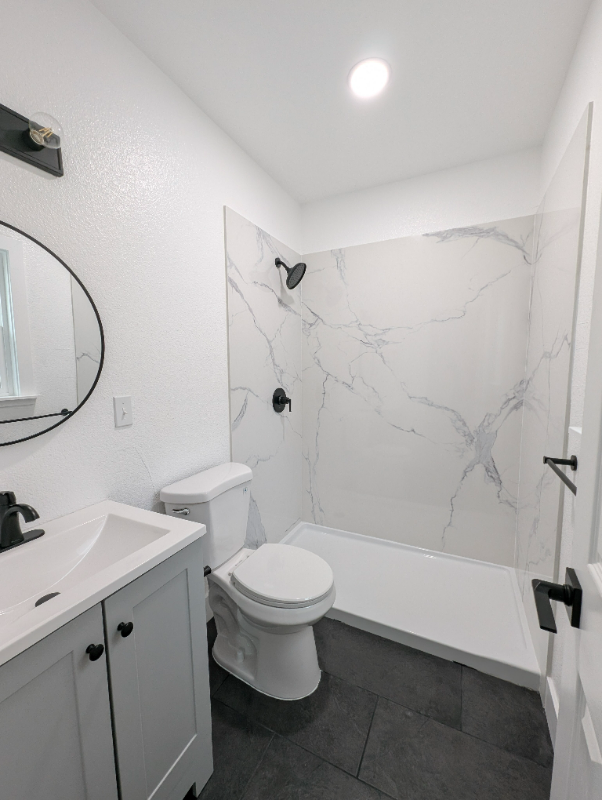 2480 Baldwin Ave - Photo 5 of 10