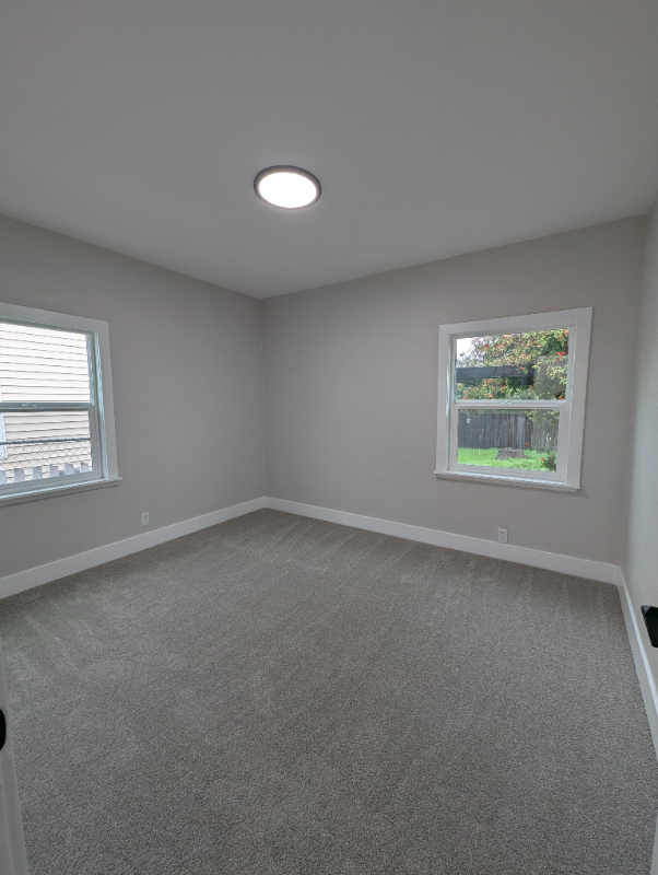 2480 Baldwin Ave - Photo 7 of 10