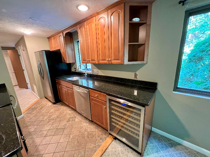 69 Samuel Drive - Photo 5 of 15