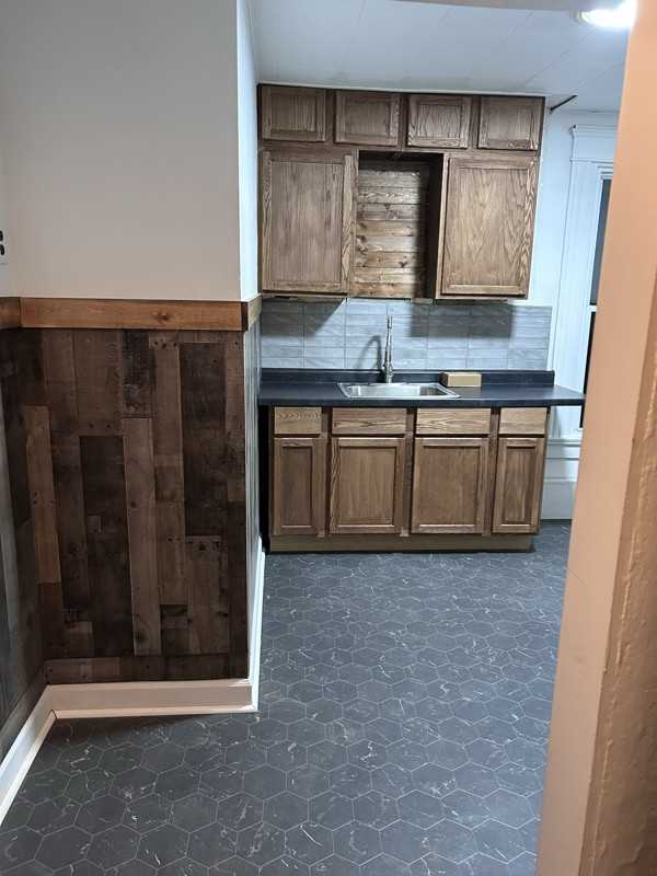 1201 1/2 7th Ave #3 - Photo 2 of 10