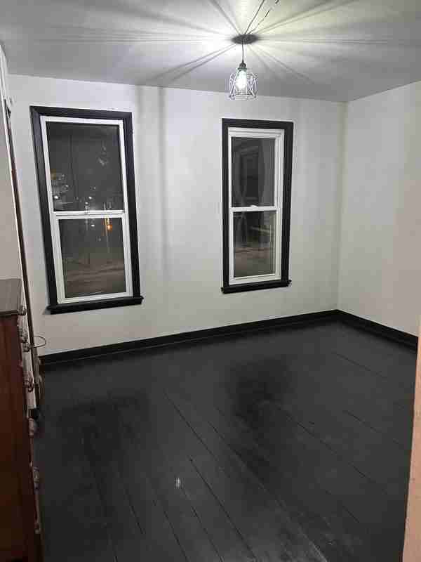 1201 1/2 7th Ave #3 - Photo 3 of 10