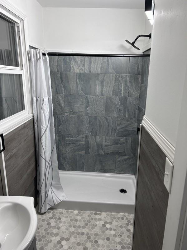 1201 1/2 7th Ave #3 - Photo 7 of 10