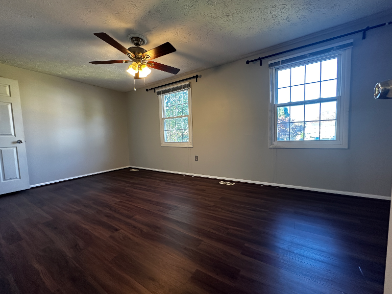 14505 Farmcrest Place - Photo 3 of 9