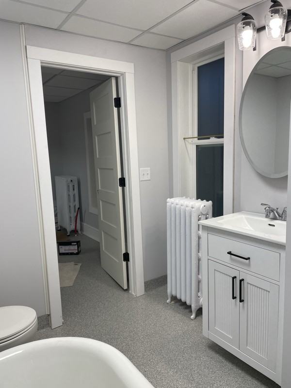 1826 E Superior St #3 - Photo 4 of 15