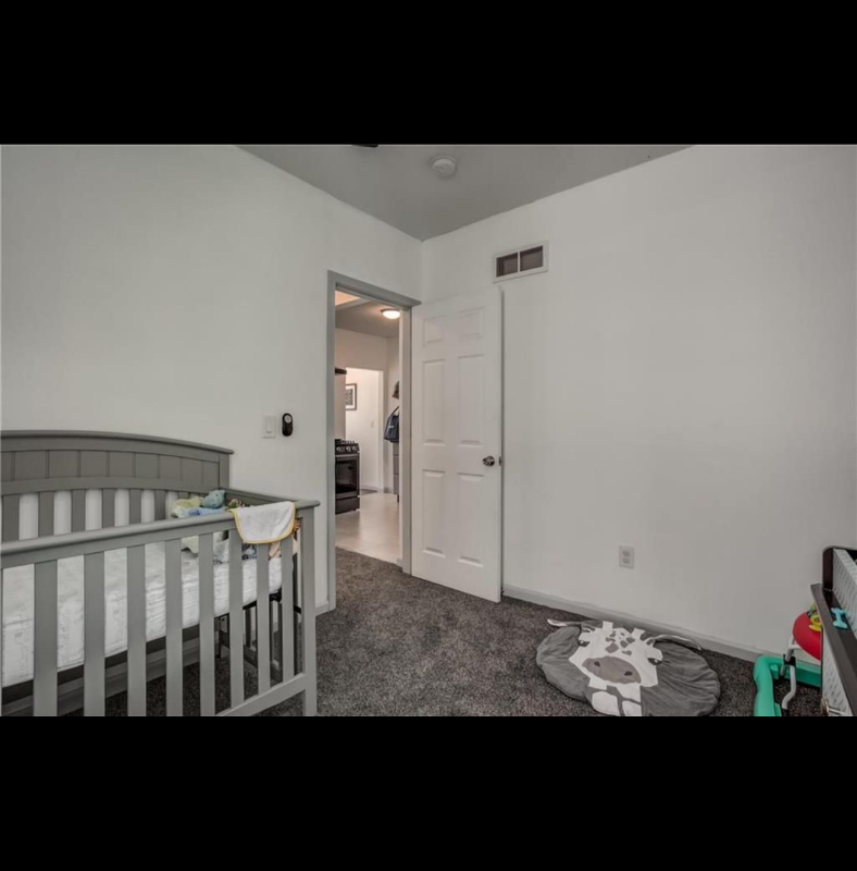 4031 Tracy Ave - Photo 7 of 12