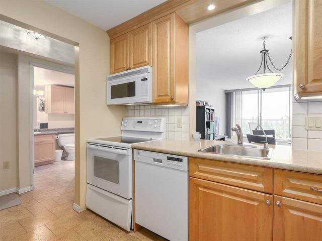 2008 Fullerton Avenue #10 - Photo 5 of 26