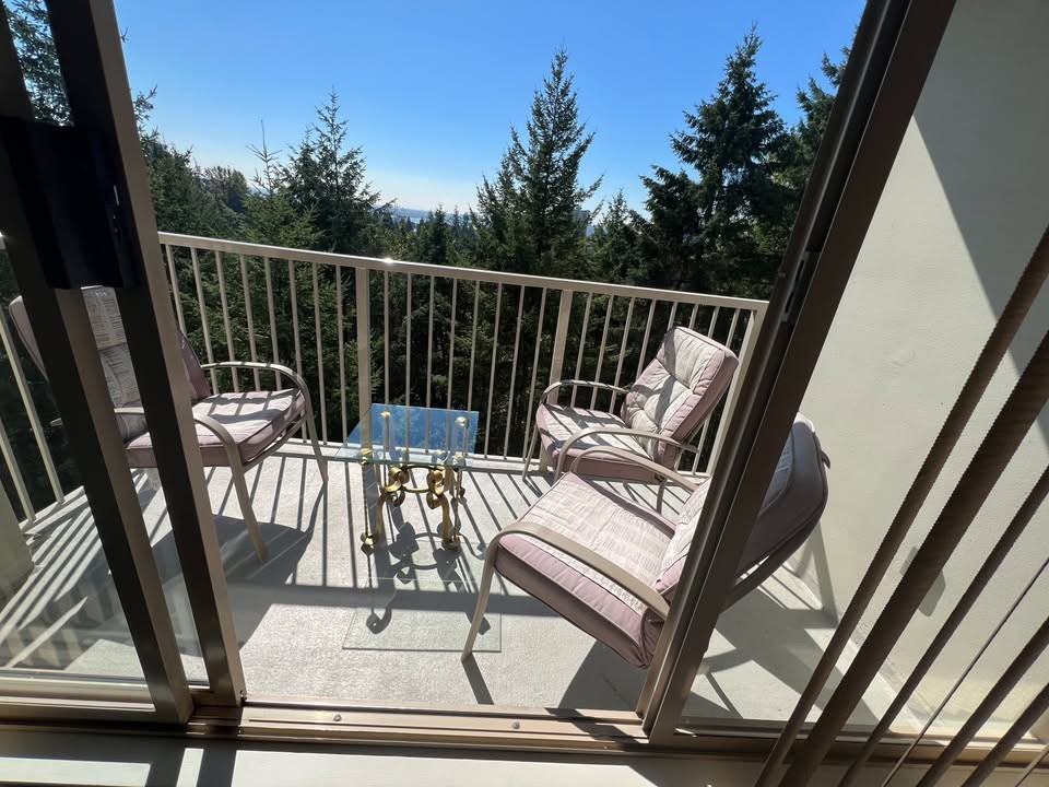 2008 Fullerton Avenue #10 - Photo 6 of 26