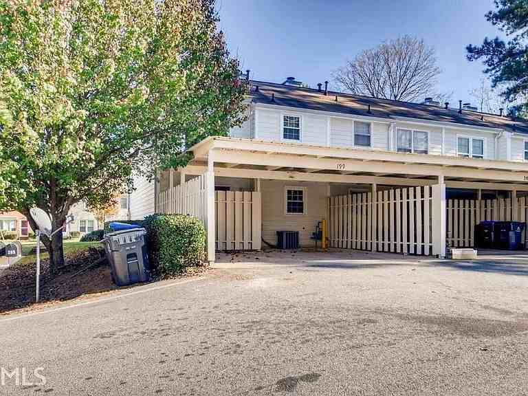 199 Holcomb Ferry Road - Photo 2 of 19