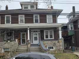 featured image of 1322 Pike Street