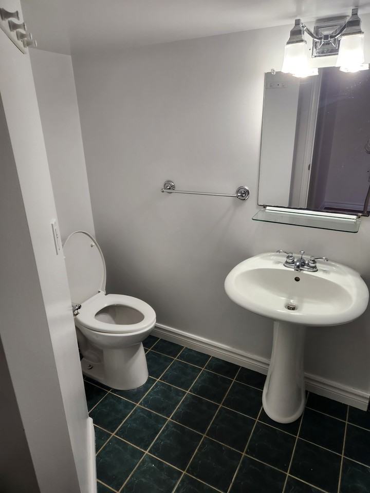 417 Taylor Mills Drive North - Photo 7 of 7