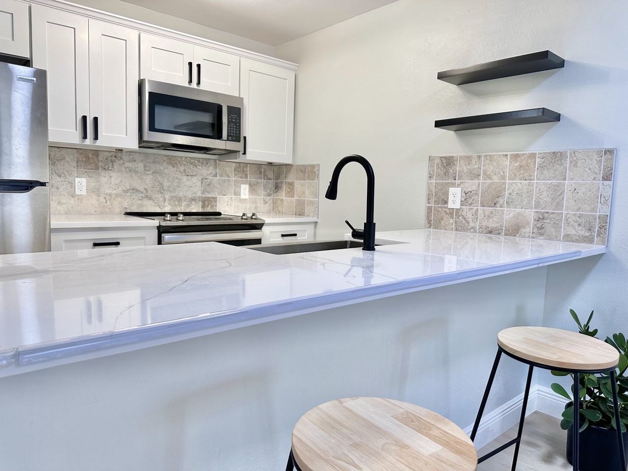 4915 W Mcelroy Ave #H112 - Photo 3 of 22