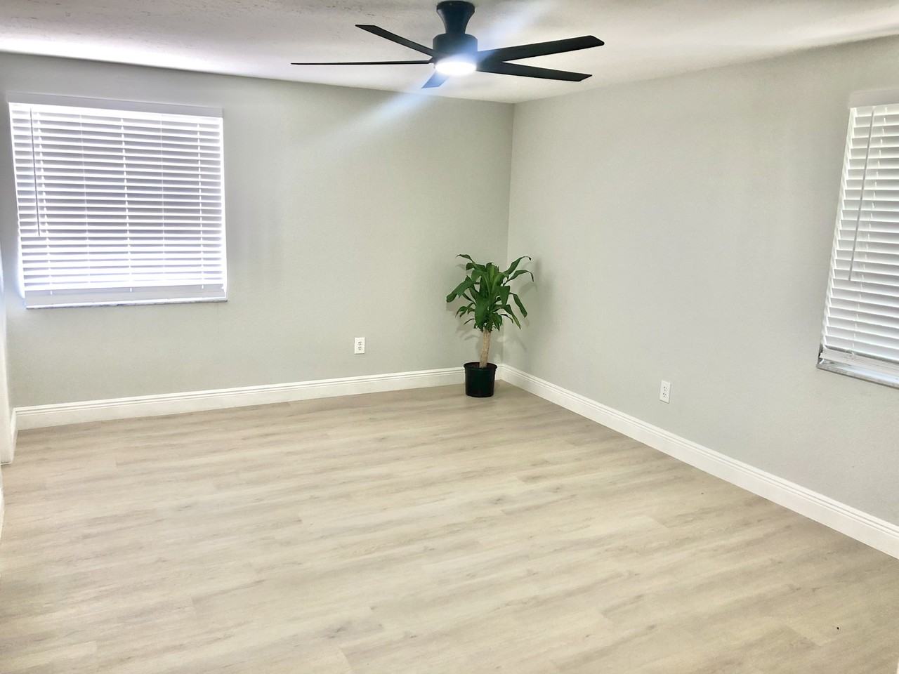 4915 W Mcelroy Ave #H112 - Photo 6 of 22