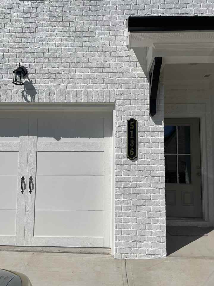 5136 Fox Den Rd #5136 - Photo 2 of 22