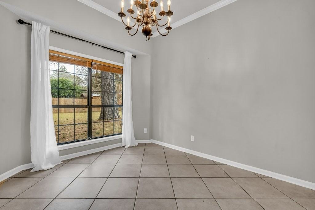 125 N Chestnut Dr #NA - Photo 7 of 28