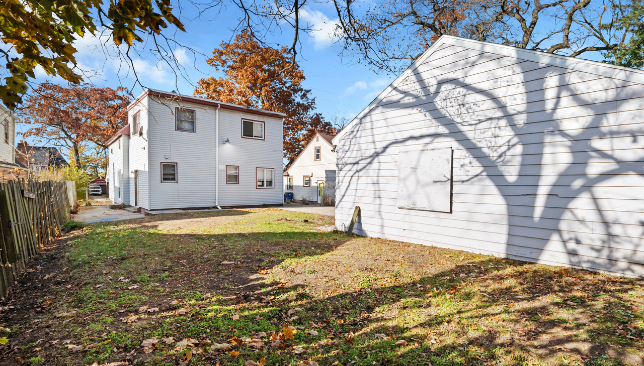 1236 Underwood Ave Se #NA - Photo 3 of 20