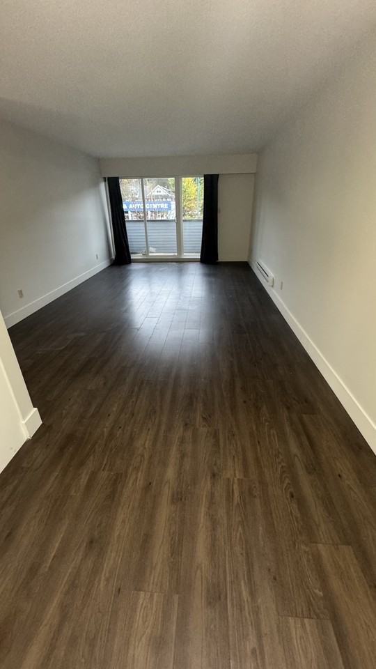 2626 St Johns St - Photo 3 of 12